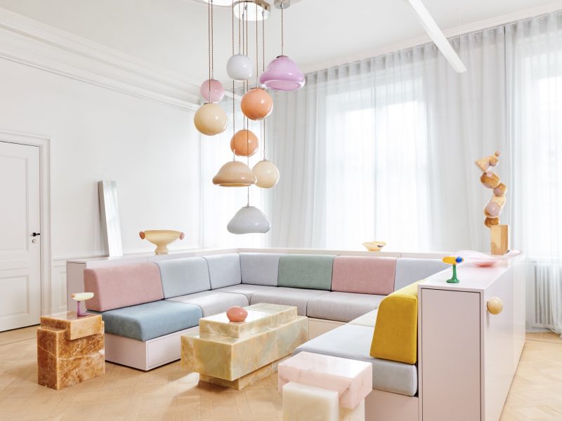 Đồ thủy tinh "ngon mắt" như kẹo ngọt trong căn hộ tại Copenhagen