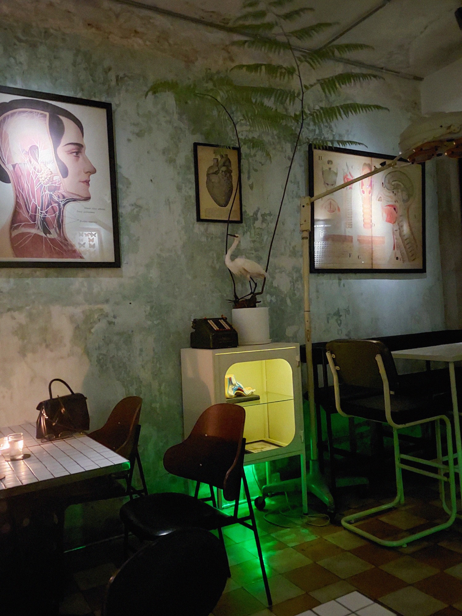 Apothecary Bar noi that style book