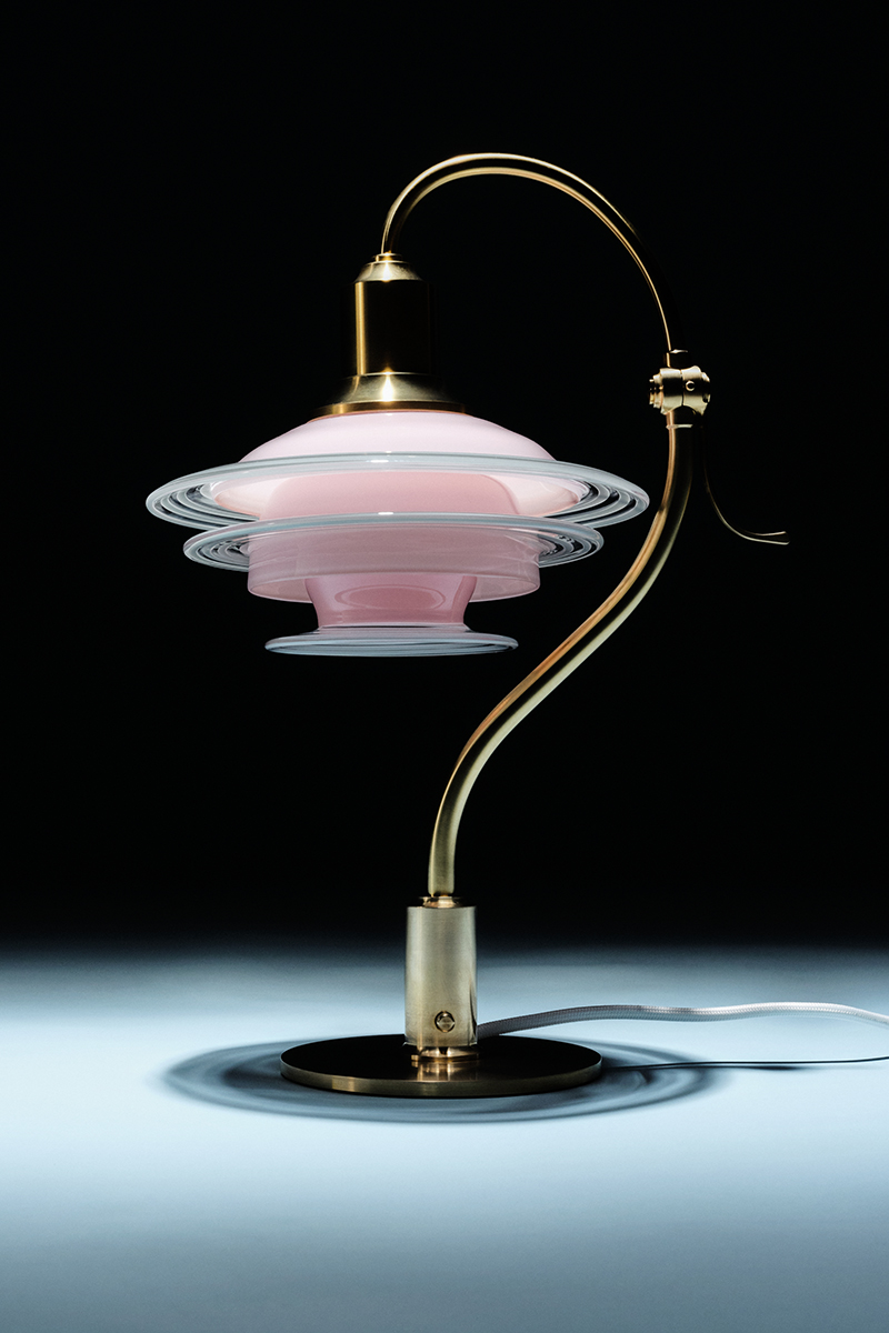 lamp louis pousen pale rose heven