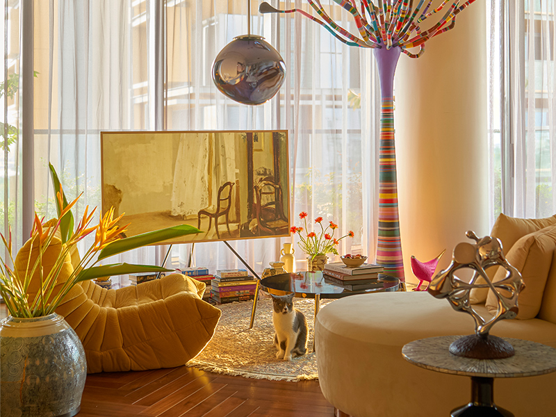 Chuyện nhà qua nghệ phẩm