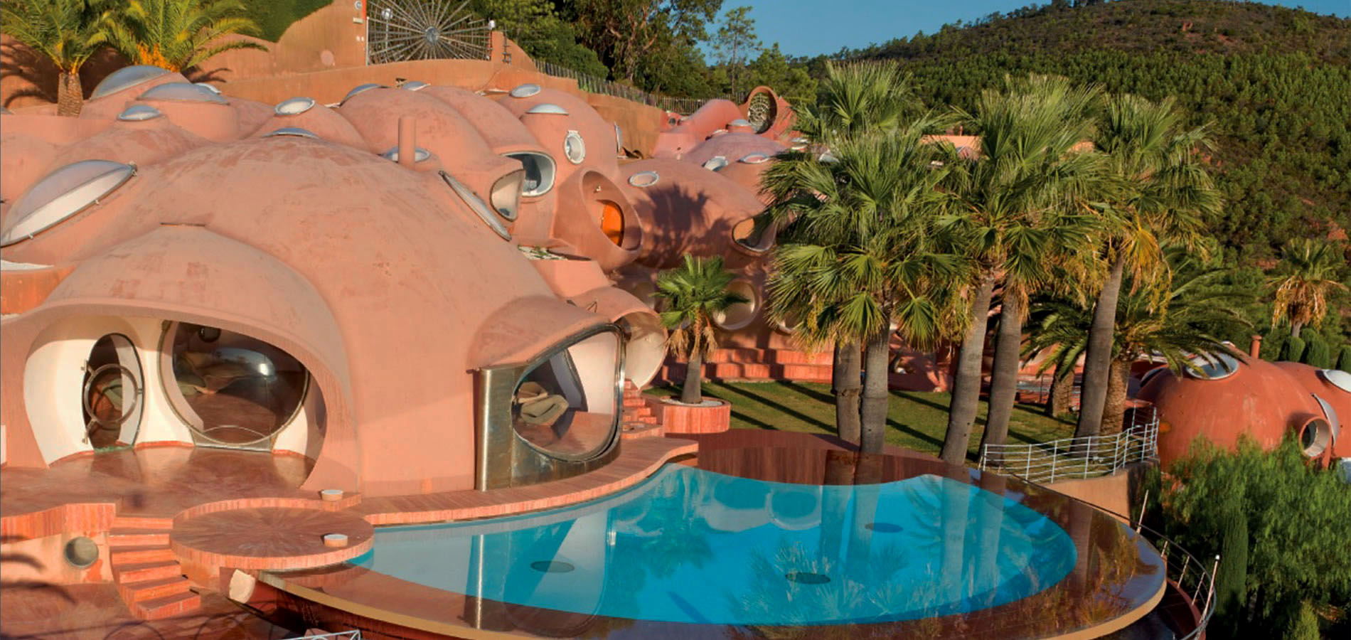 cong trinh kien truc le palais bulles pierre cardin