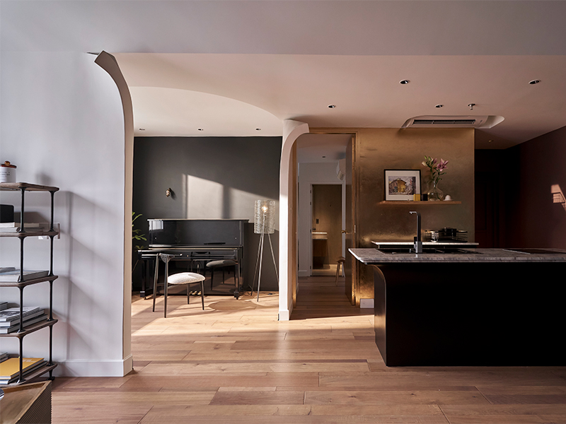 Nhà là trang sách mở riêng tư