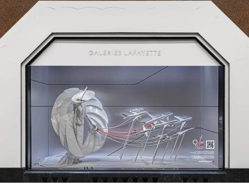 Chín thập kỷ Air France: Kể chuyện qua những ô cửa sổ trưng bày