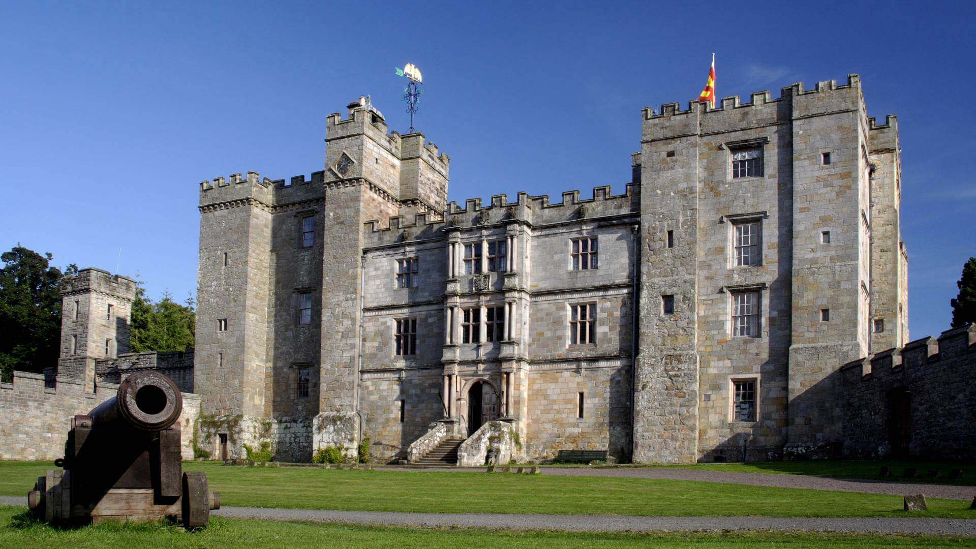 chillingham castle cong trinh kien truc rung ron