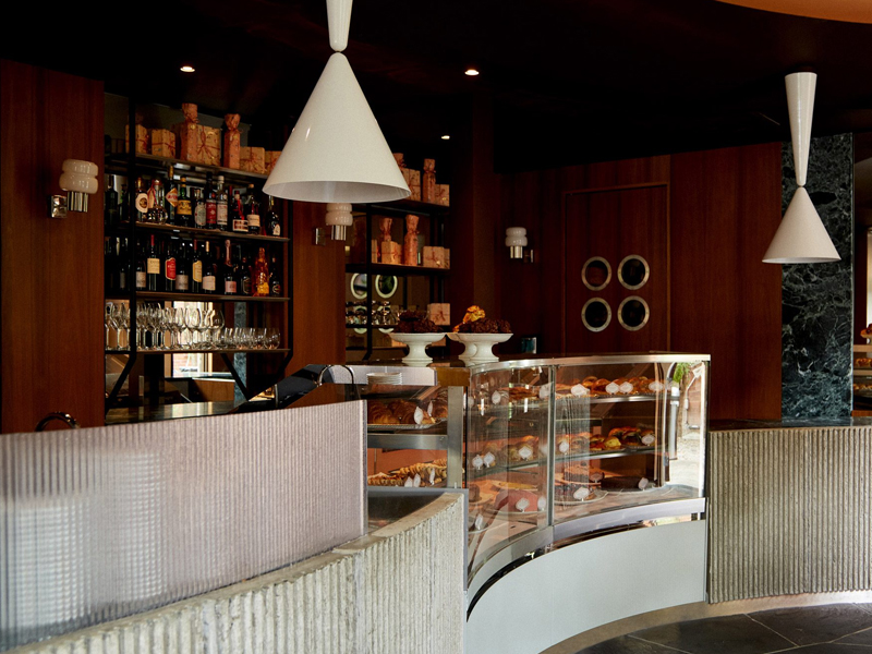 Quán cafe Sant Ambroeus Coffee Bar Aspen: Sự kết hợp vật liệu độc đáo
