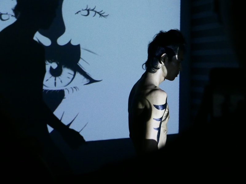 Khi Thấy/Thấu không chỉ bằng mắt nhìn