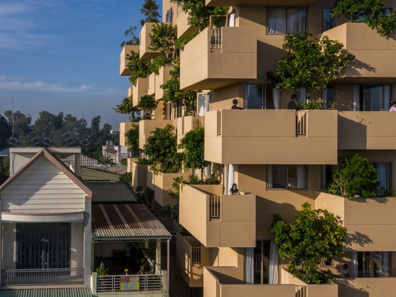 Nhà Khối Bay – Mảng xanh lửng lơ trong lòng đô thị – TAA Design