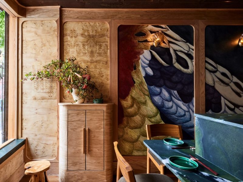 Nhà hàng Bar Miller: Cánh chim mùa xuân