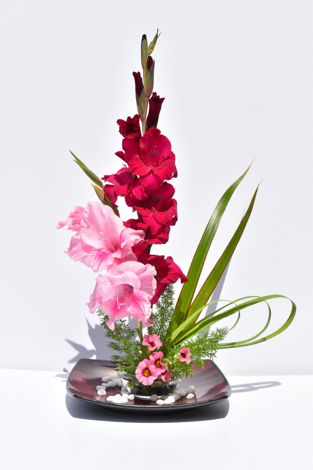 ikebana cam hoa hoa lay on ngay tet