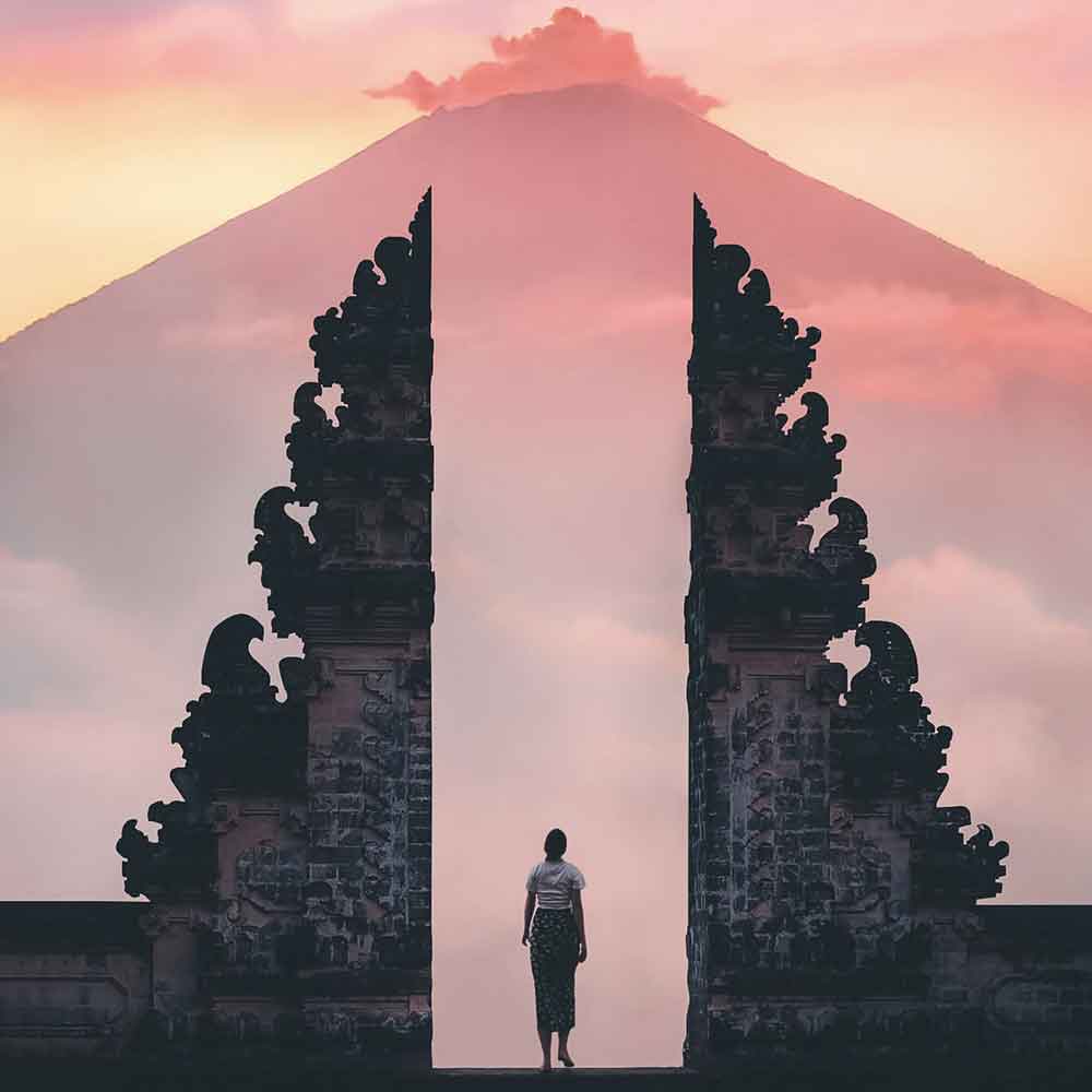 den tho pura lempuyang luhur indonesia du lich