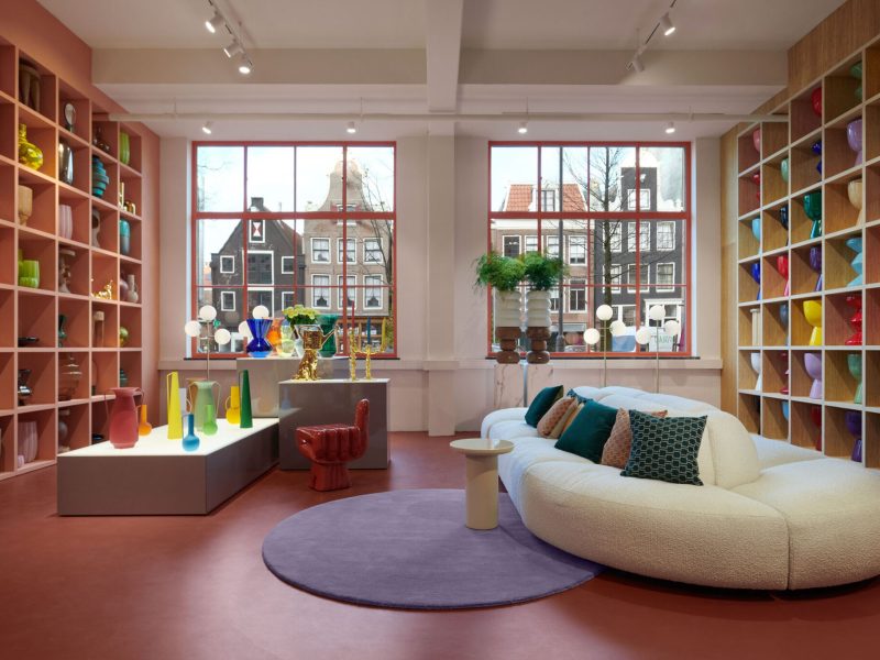 Cửa hàng Polspotten Amsterdam: Hình học đa sắc