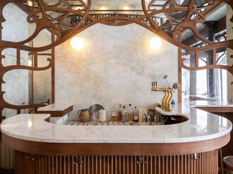 Bar Nouveau: Hoài niệm Art Nouveau