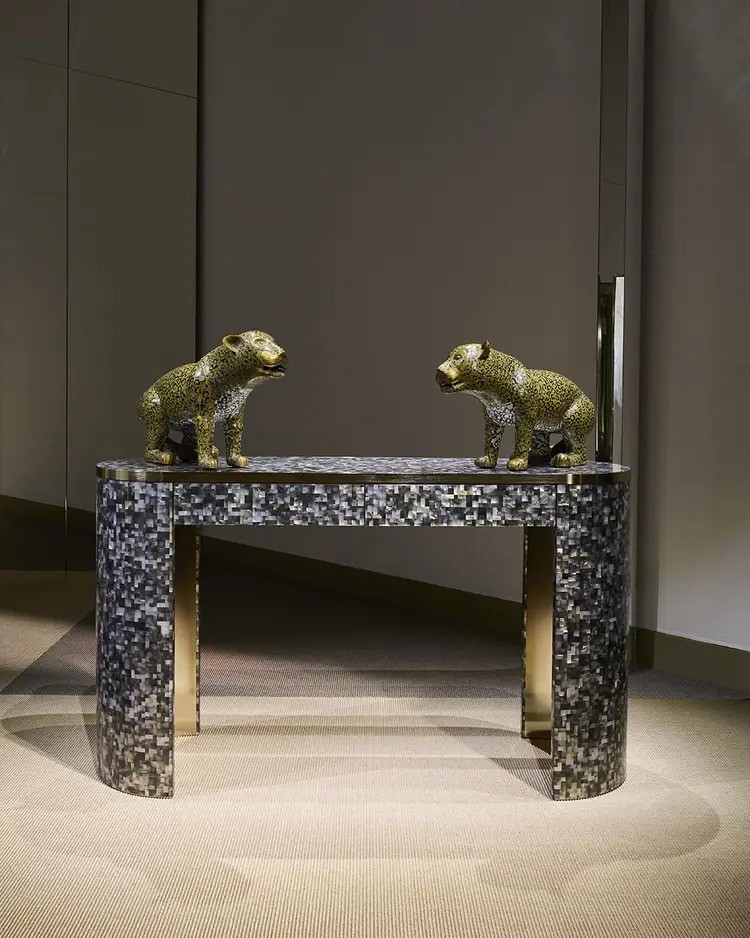 armani casa do noi that milan design week 2024 ban console