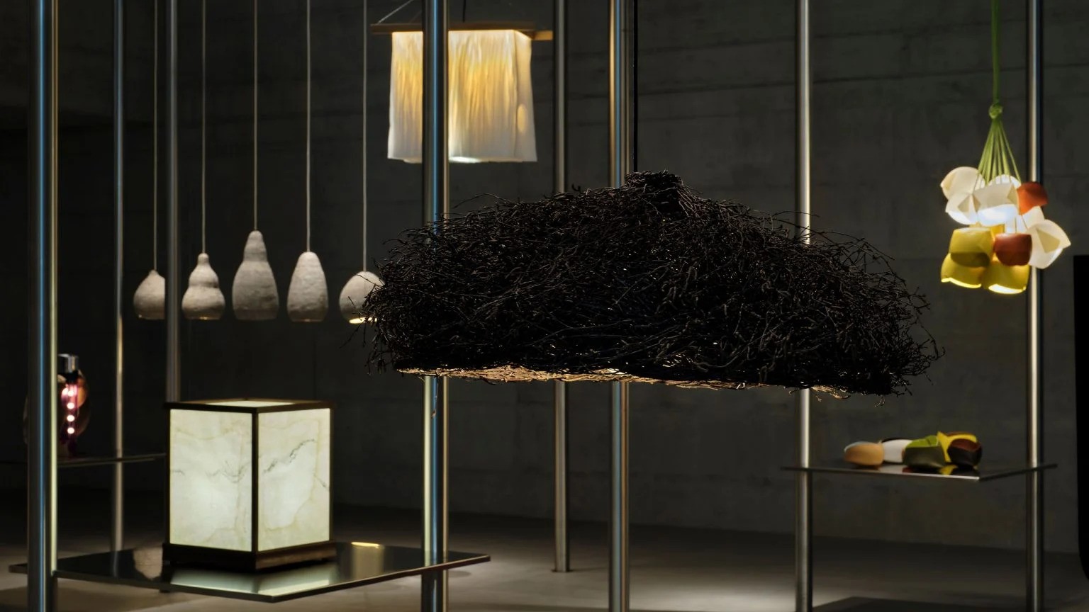 trien lam den loewe lamps milan design week 2024