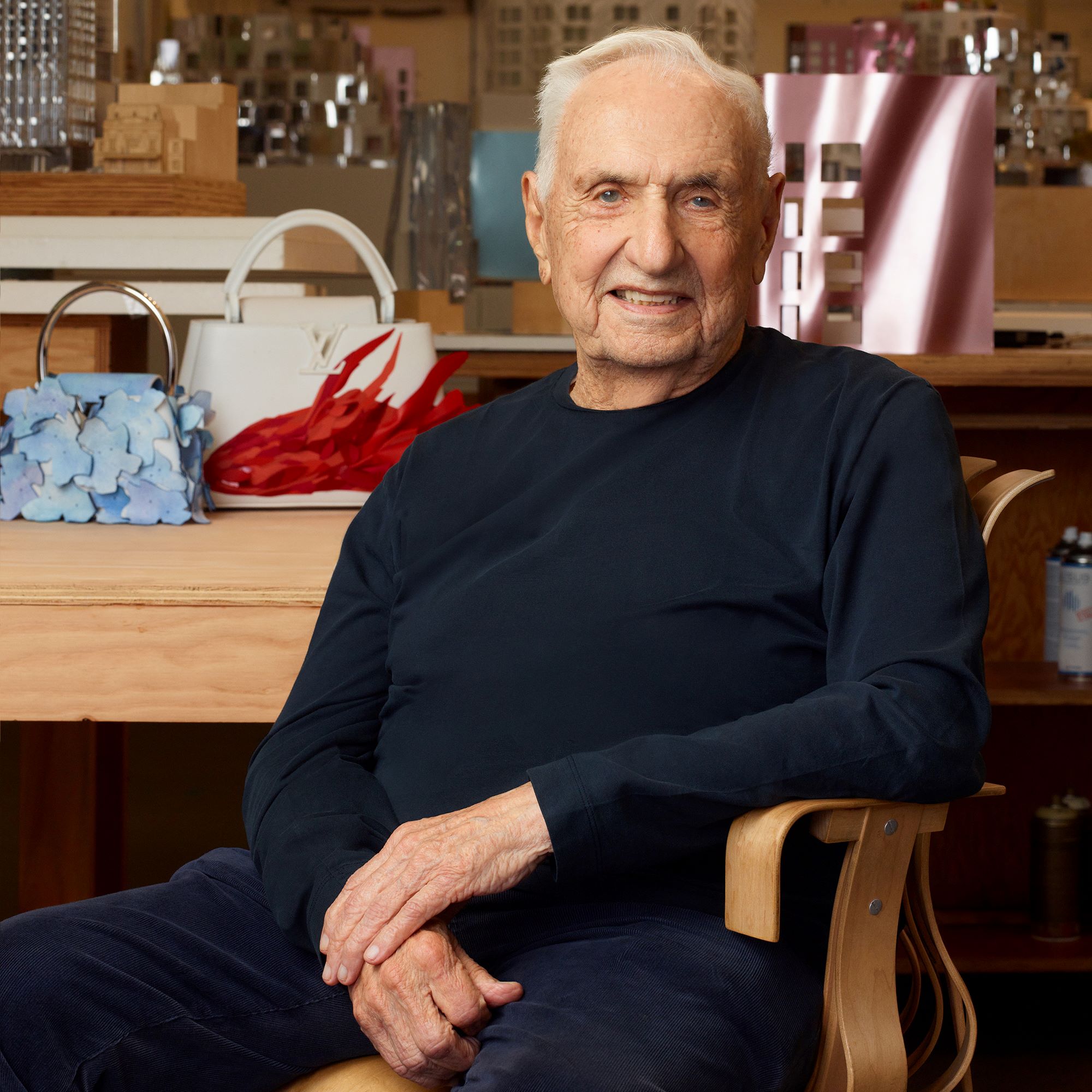 hinh anh Frank Gehry Louis Vuitton
