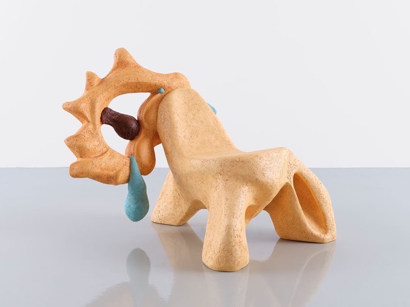 Barbora Žilinskaitė crying chair thiet ke ghe