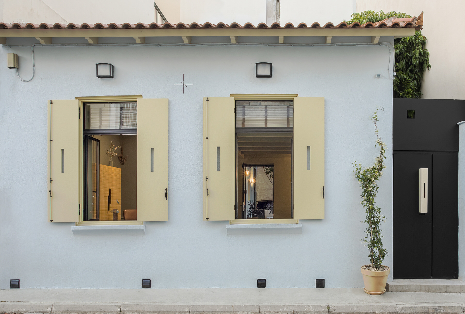 Esperinos-Guesthouse nha khach du lich athen