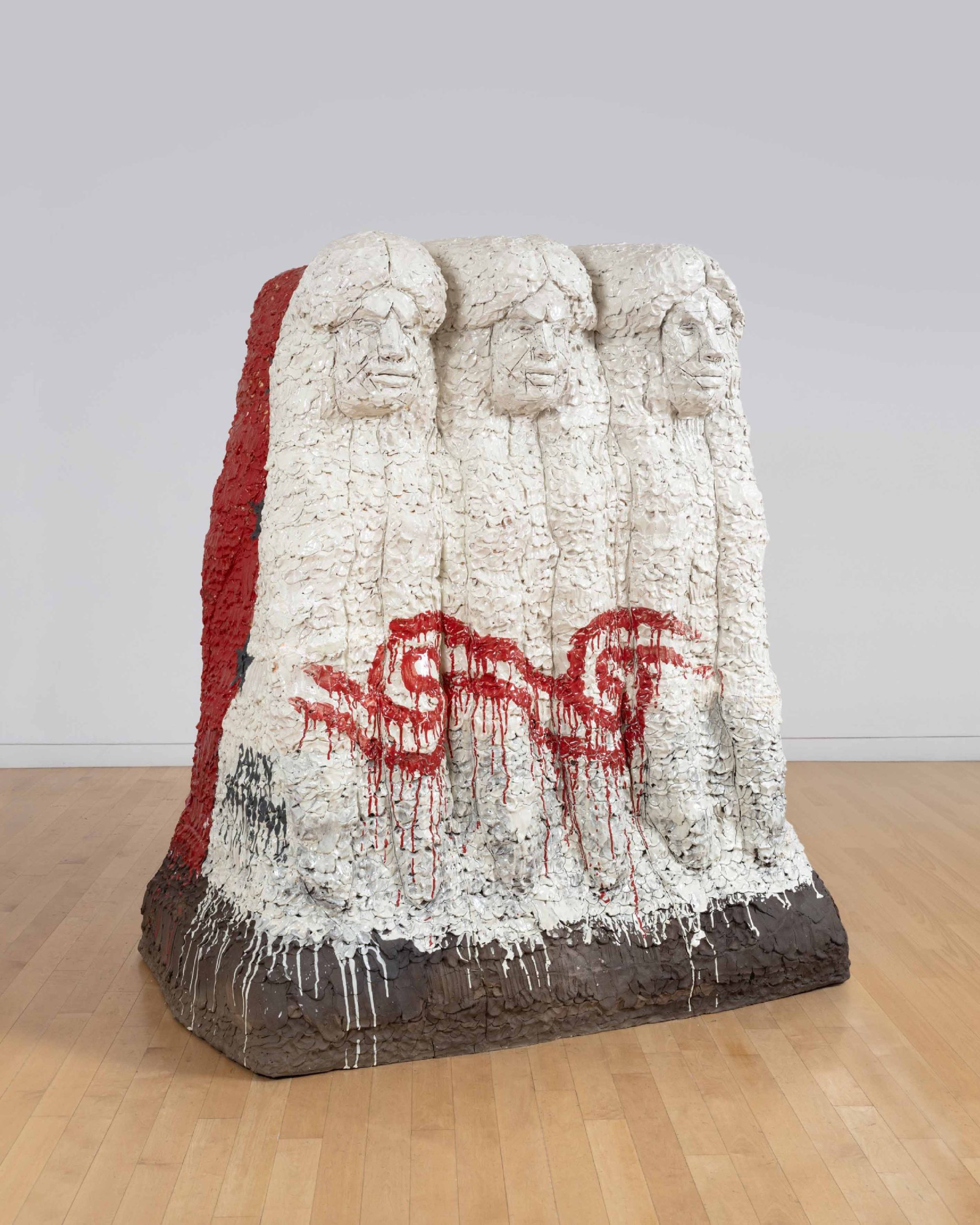 loewe craft prize 2024 do gom nghe thuat
