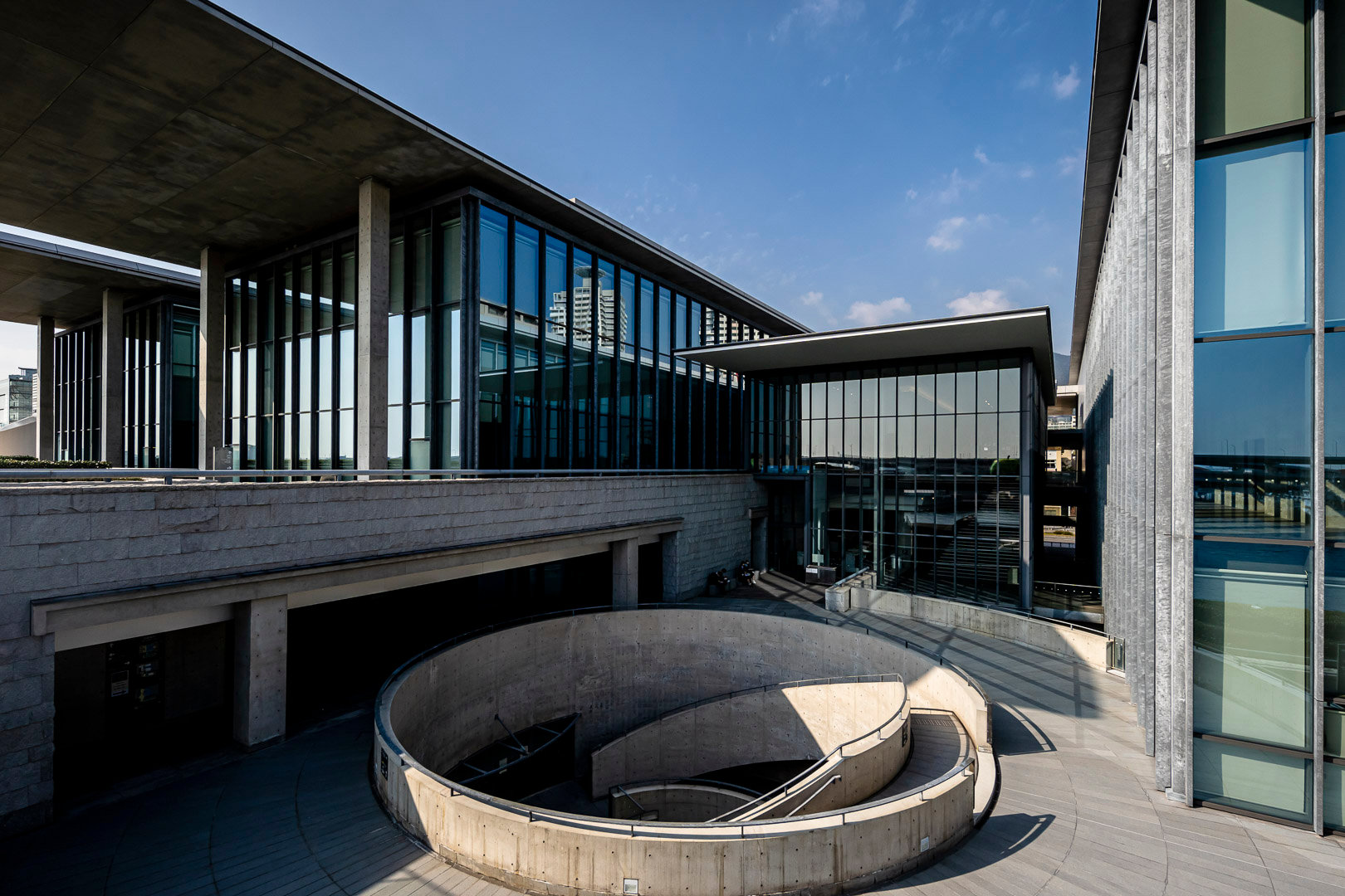 tadao ando kien truc bao tang
