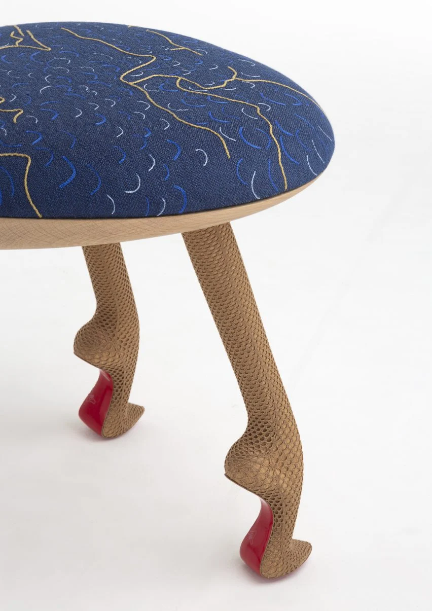 hoa tiet tat luoi BST Clam Chair Christian Louboutin x Pierre Yovanovitch
