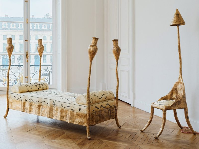 Schiaparelli và cảm hứng siêu thực trong đồ nội thất