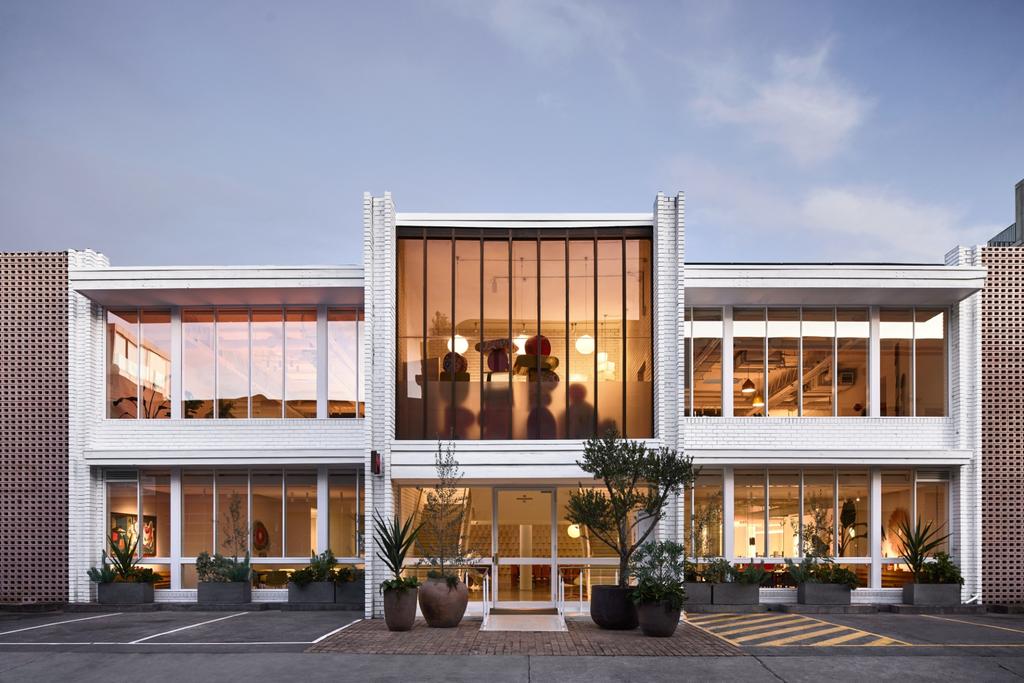 Studio Tate khong gian noi that cua hang Mecca Melbourne 