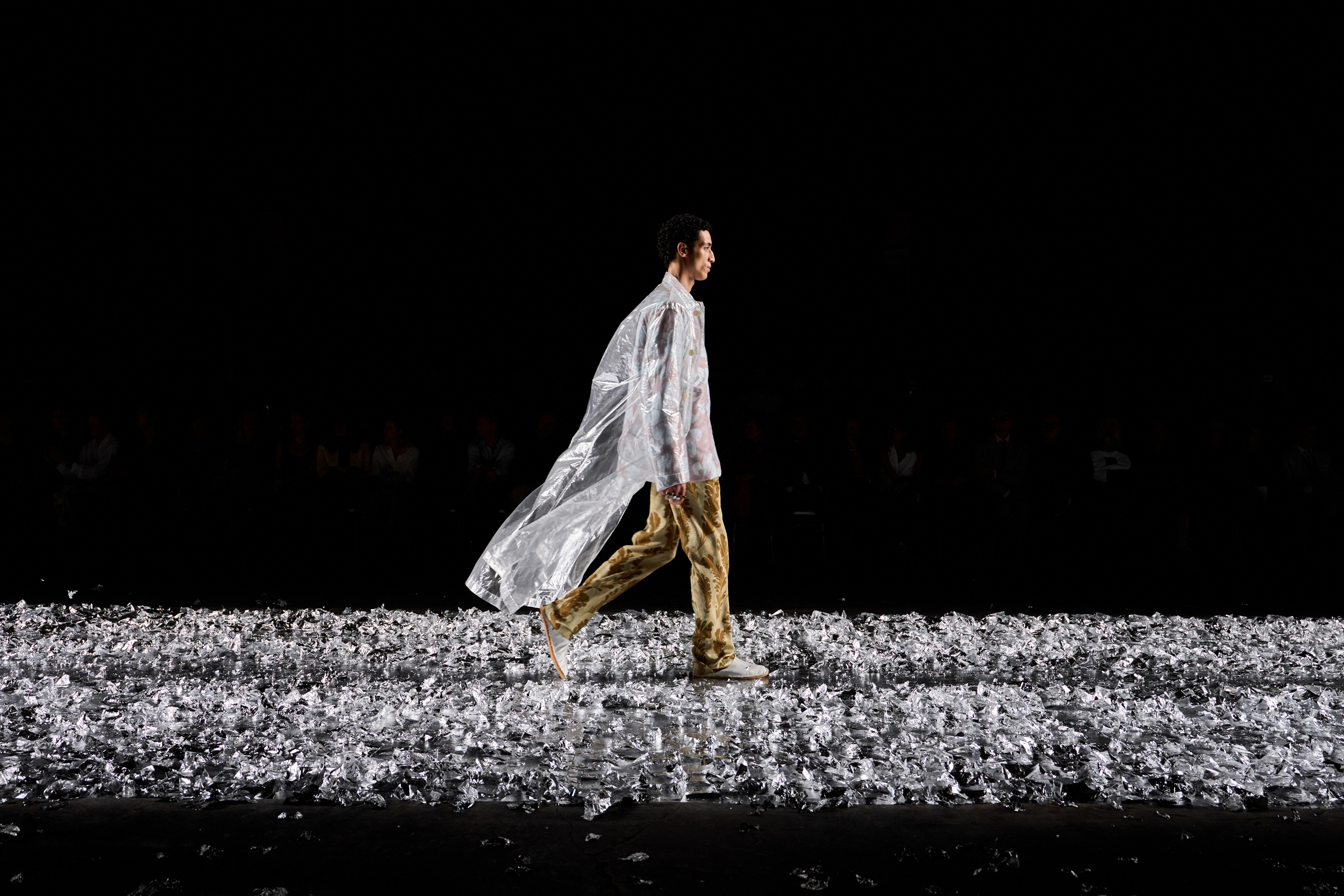 dries van noten menswear xuan he 2025