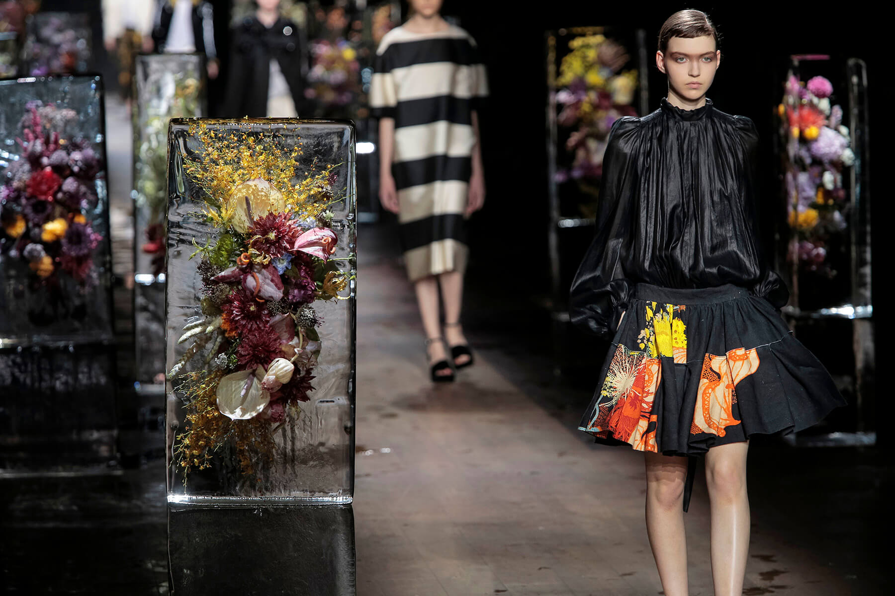 dries van noten azuma makoto frozen flower xuan he 2017