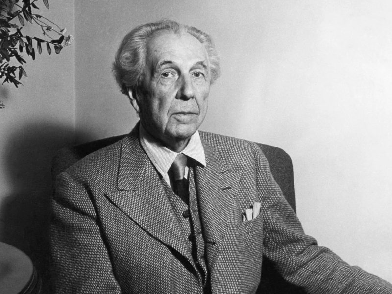 Kiến trúc sư Frank Lloyd Wright và những công trình mang tính lịch sử