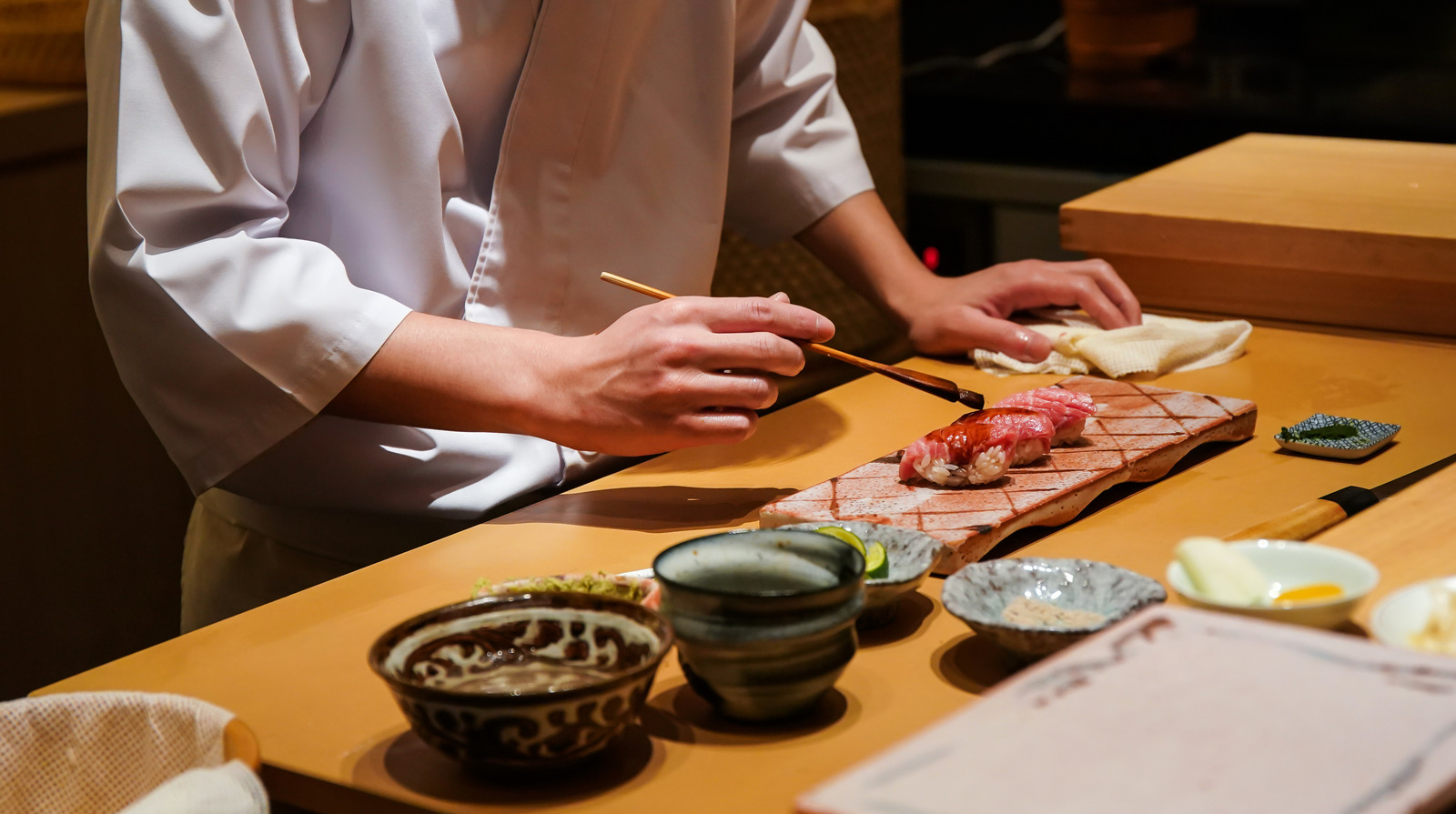 sushi am thuc nhat ban omakase