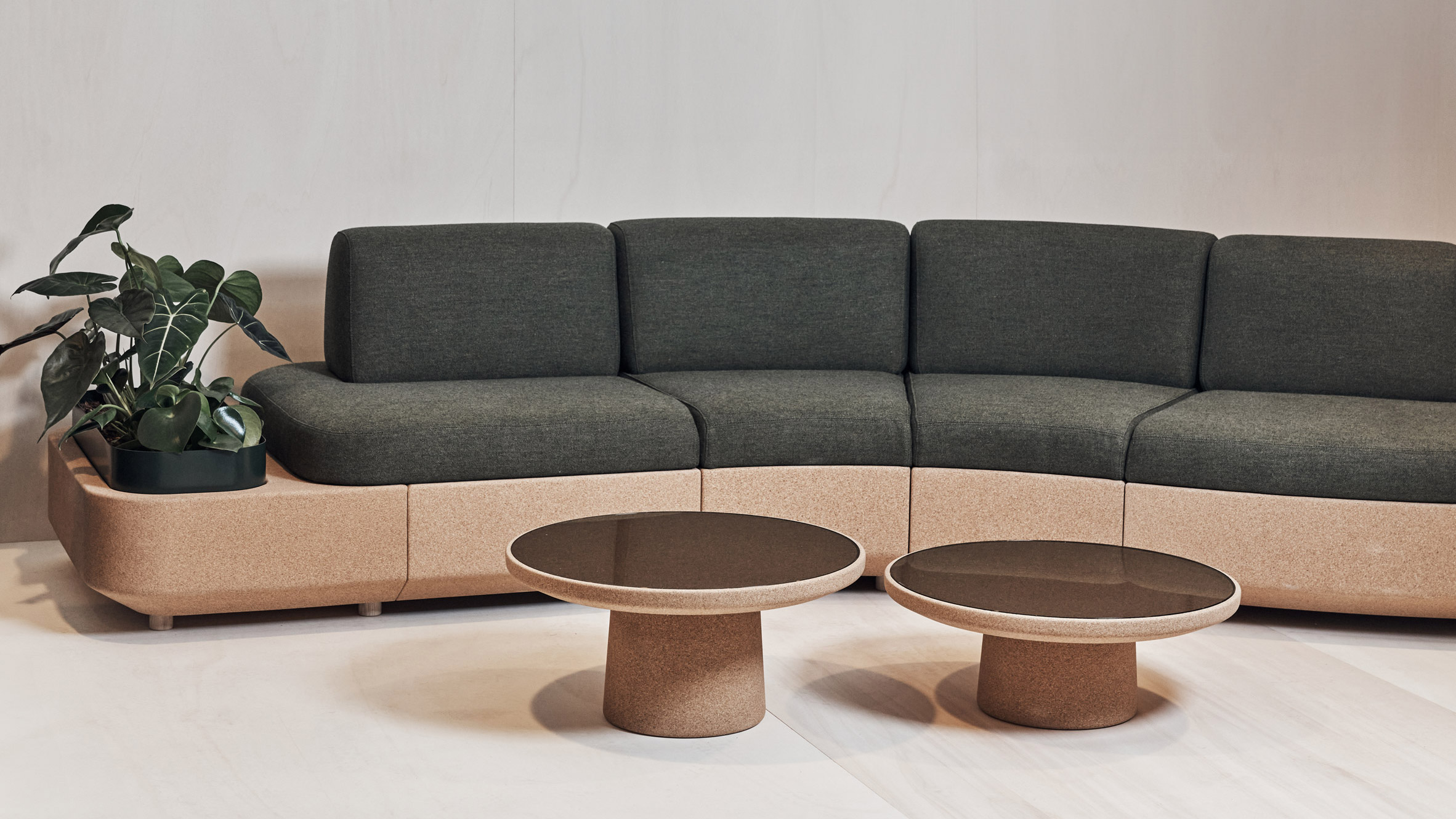 isomi ghe sofa tejo vo ban ben vung
