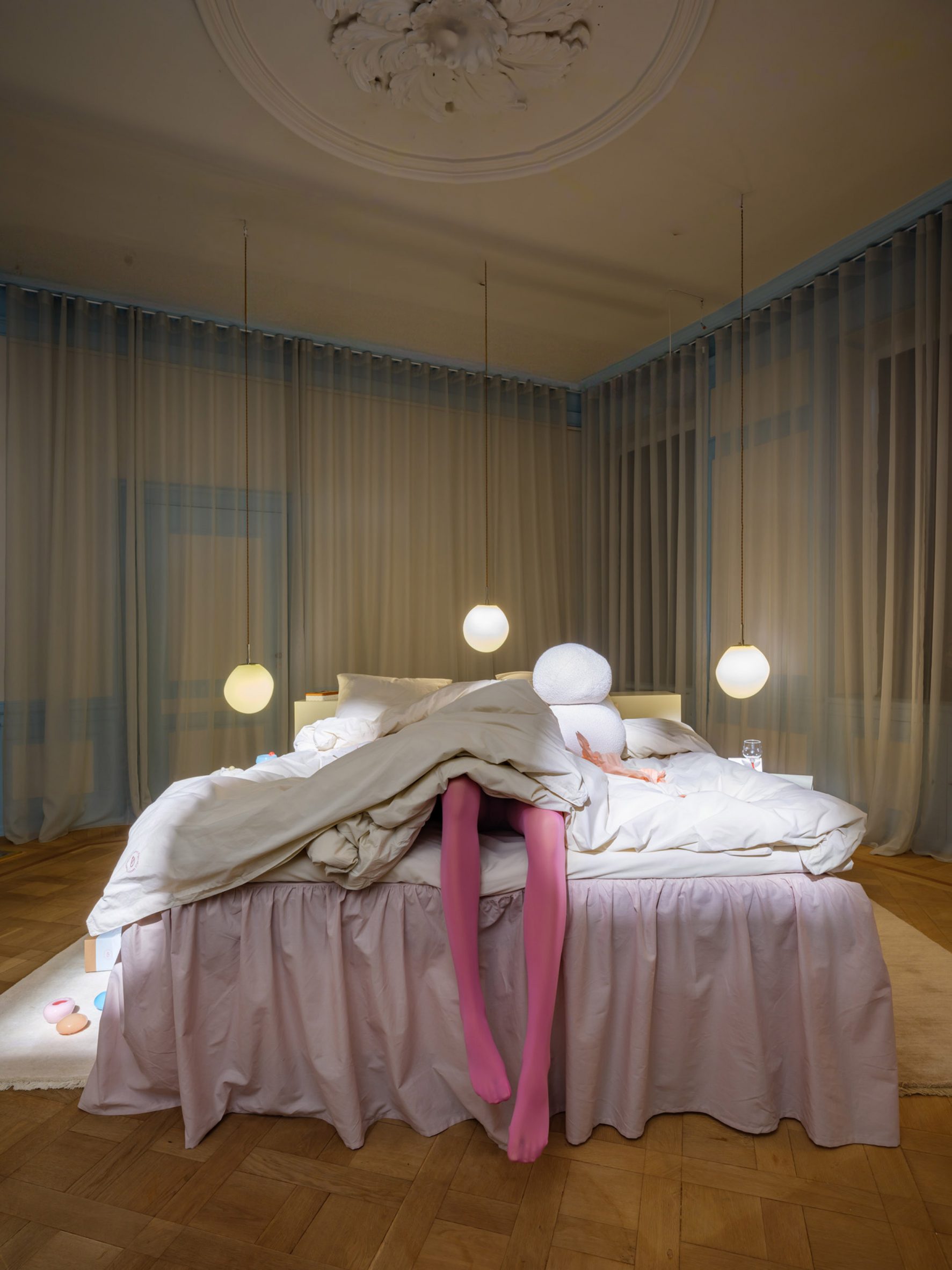 trien lam thuy tinh The Grand Suite NTK Helle Mardahl