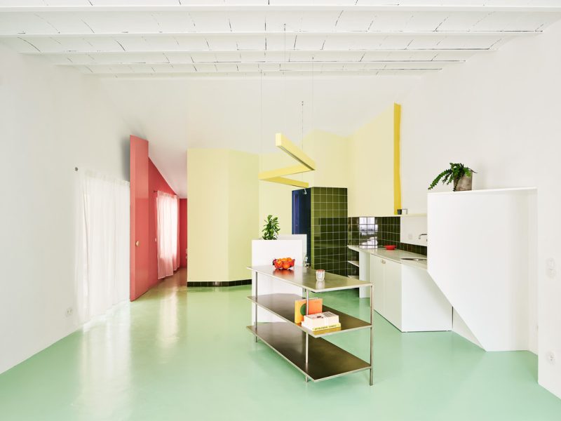 Nhà Relámpago: Ngẫu hứng sắc màu