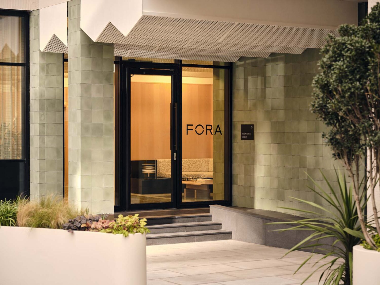 Fora office Nice Projects Henry Wood House