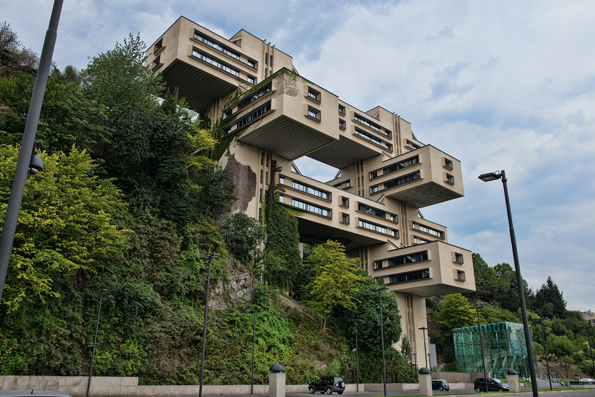 phong cach eco brutalism kien truc ket hop thien nhien