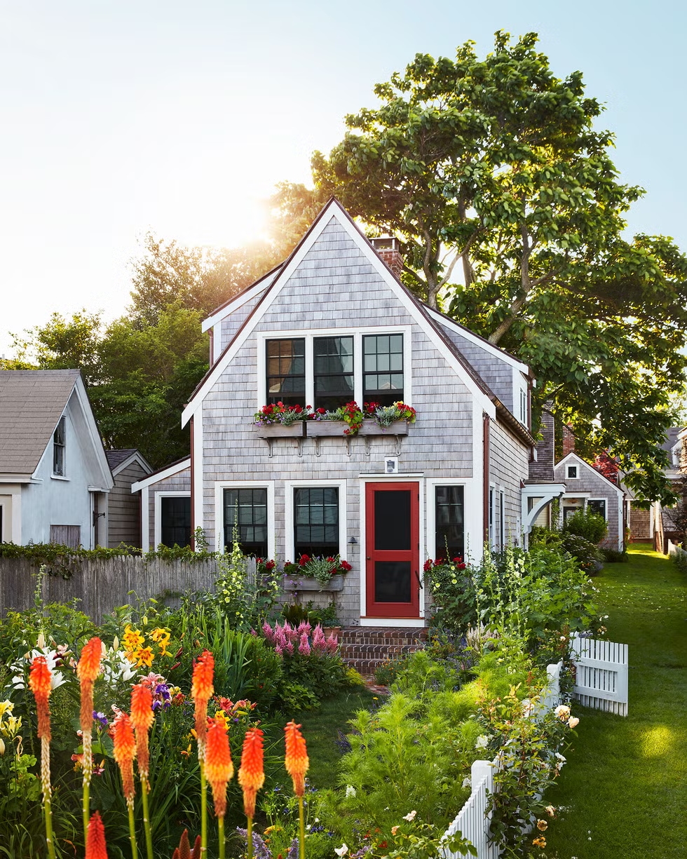 front door David Cafiero Cape Cod mau do red
