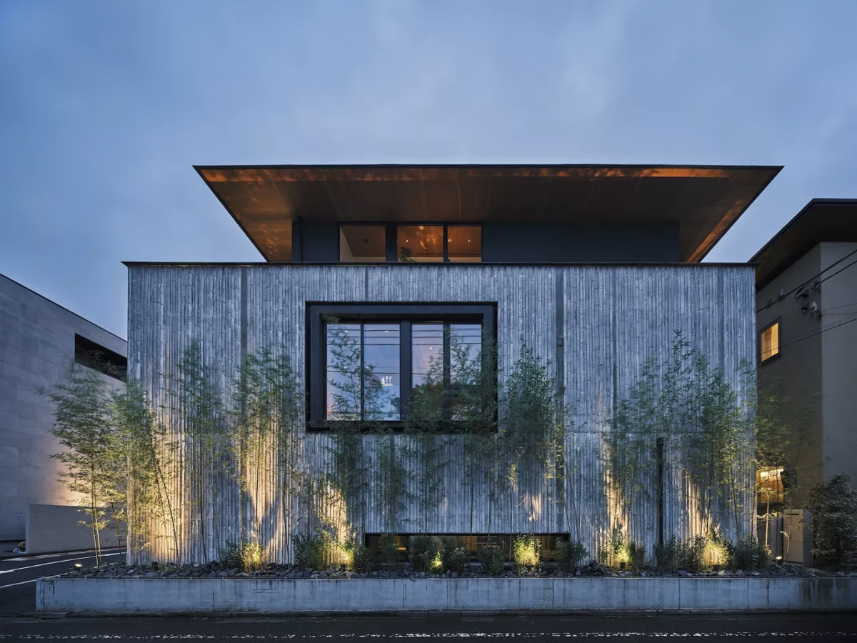 Japanese roof style mai Nhat nha C4L