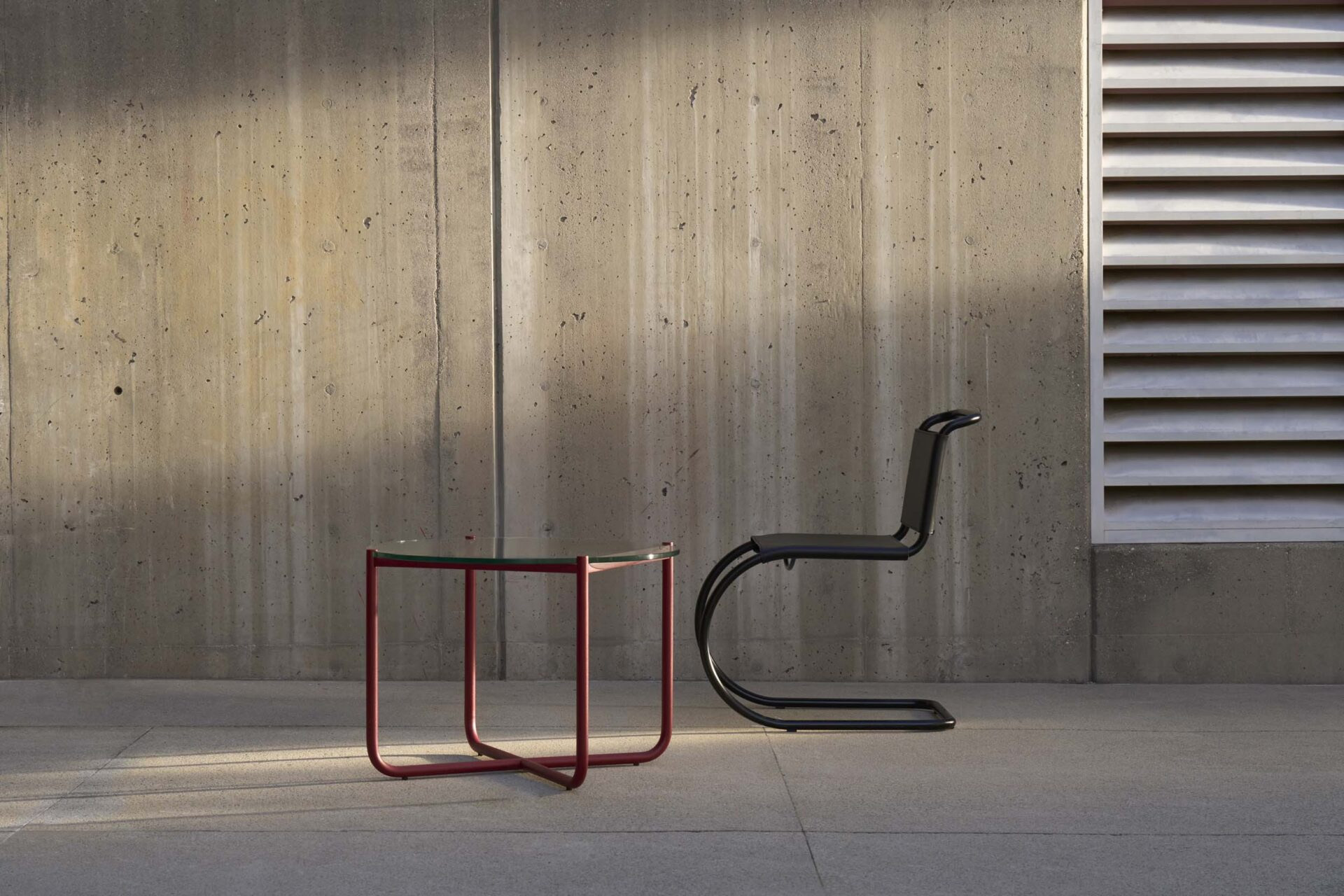 ban ghe do noi that bauhaus knoll jason cohen