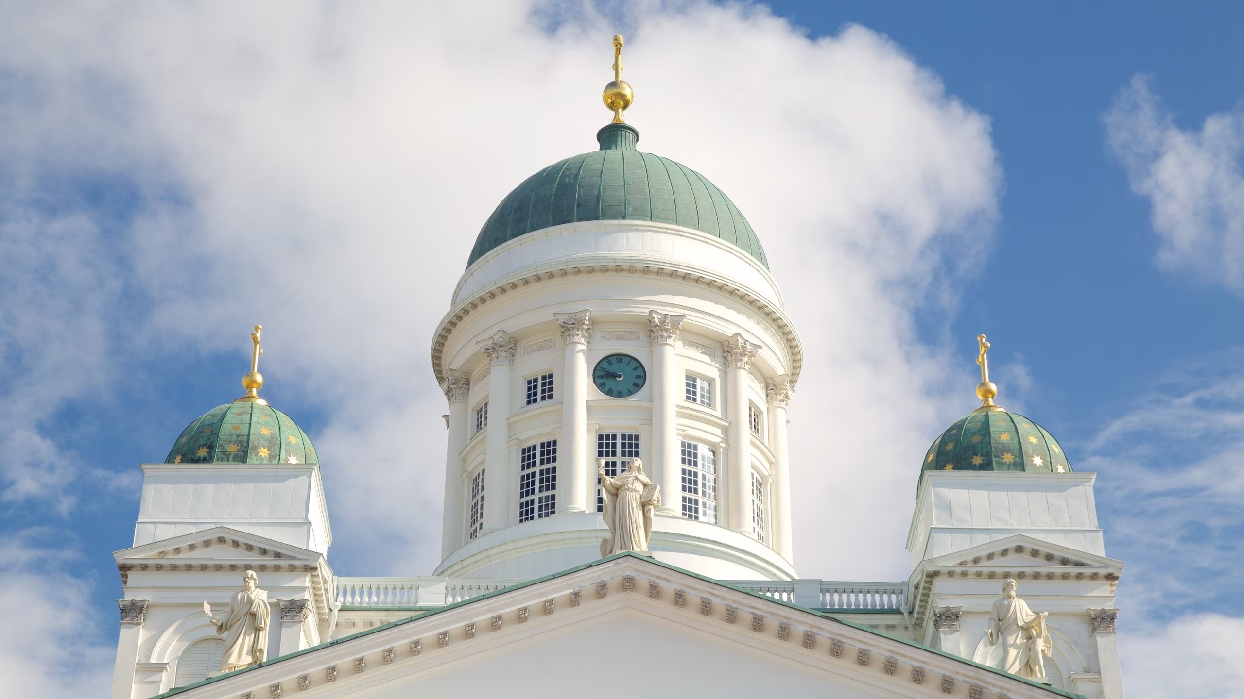 phong cach kien truc tan co dien Neoclassic thanh duong Helsinki
