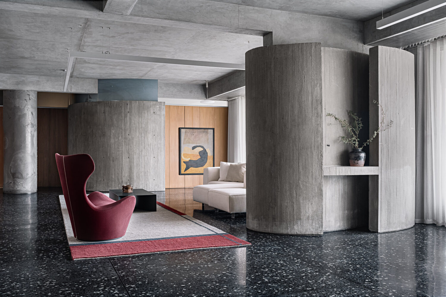 penthouse can ho brutalism an do tho moc be tong