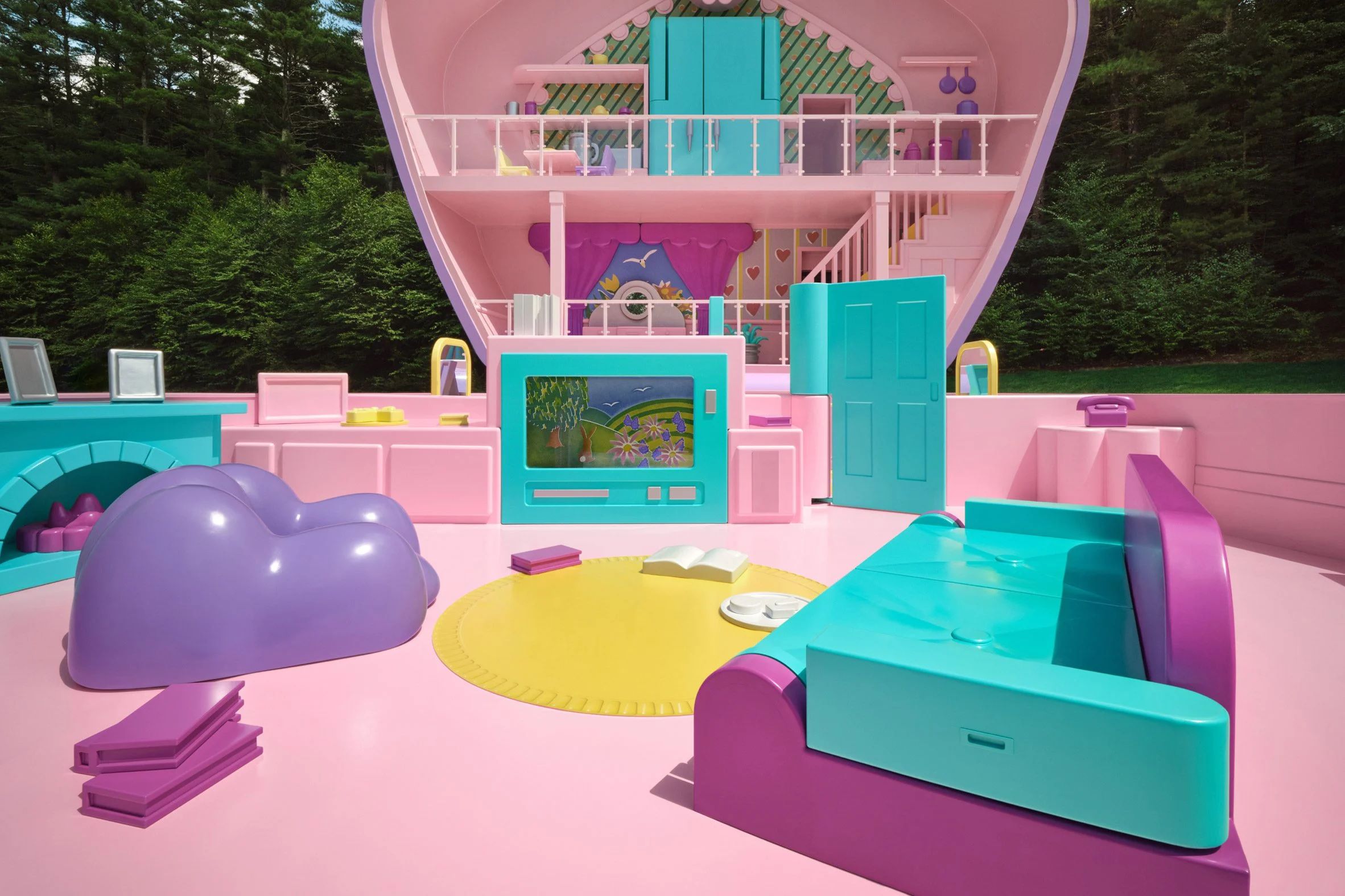 airbnb ngoi nha Polly Pocket Mattel Massachusetts