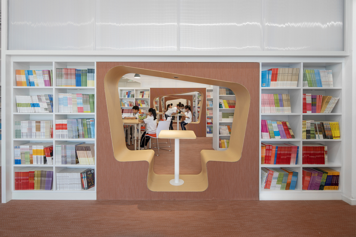library doc sach tre em truong hoc hebi branch
