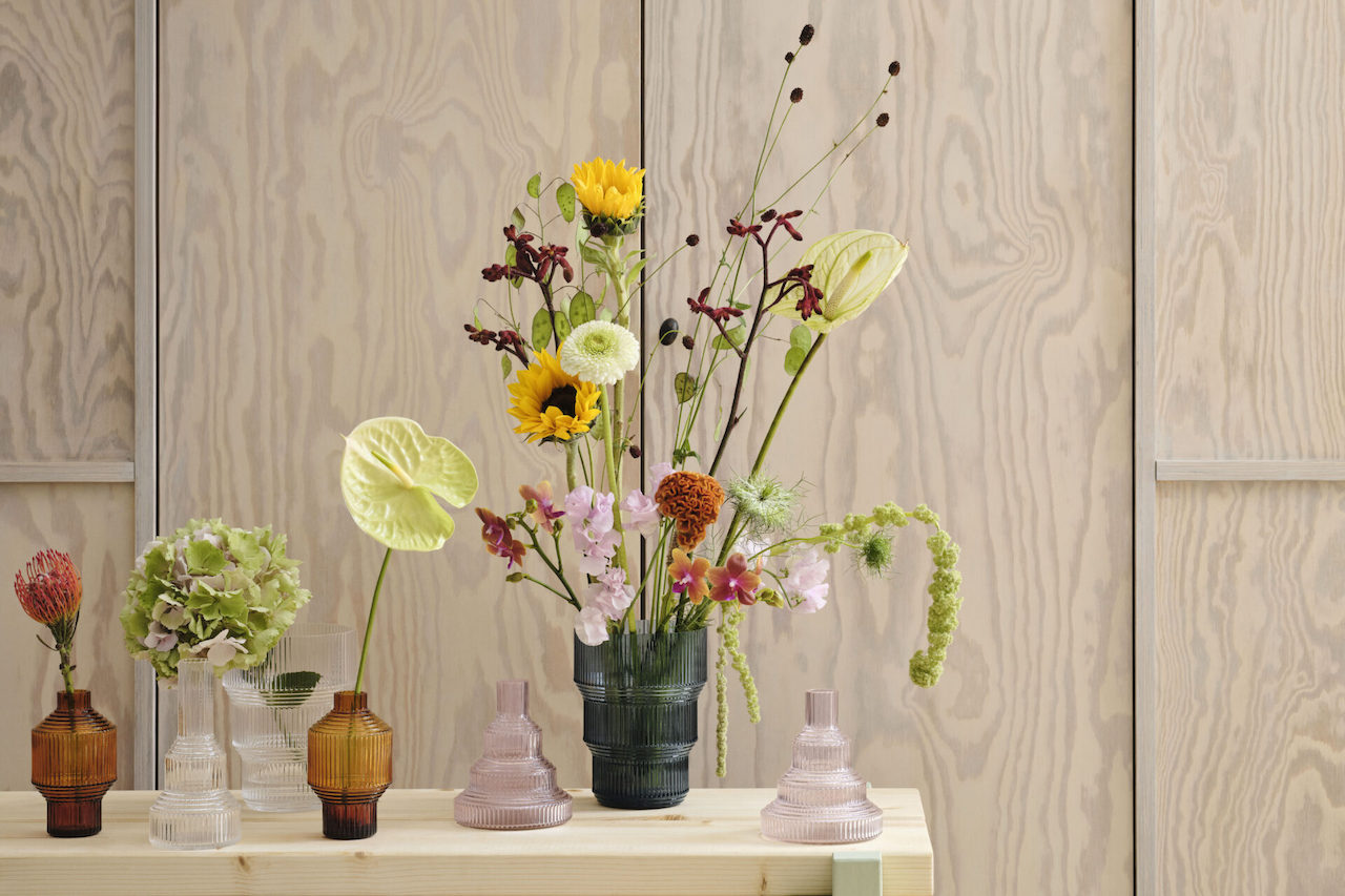 binh hoa vase Kosta Boda Hanna Handotter Front Design Studio Sofia Lagerkvist Anna Lindgren Pavilion The Rock