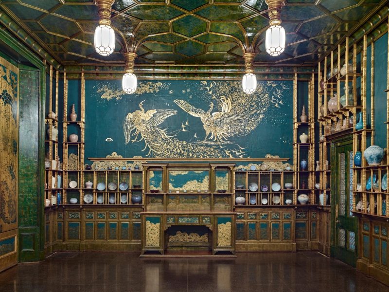 Art & Crafts: Lược sử và nguồn cảm hứng
