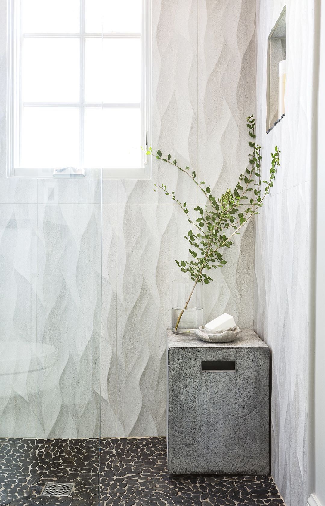 gach op phong tam nho tiles bathroom