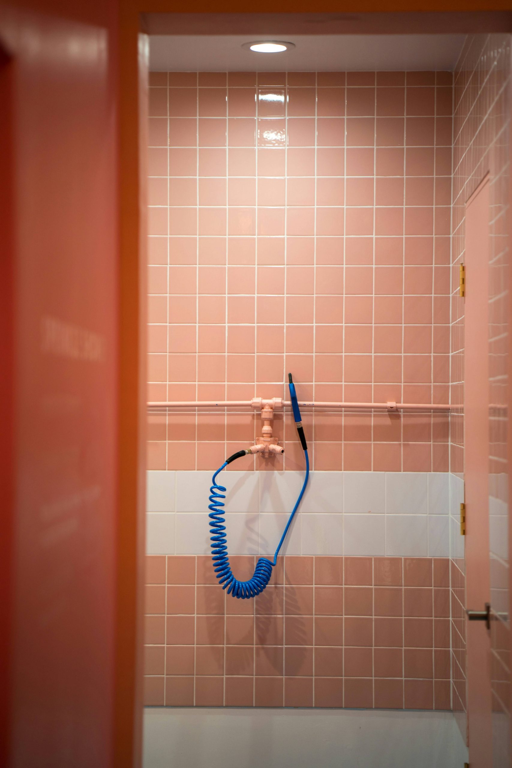 phong tam nho tiles bathroom