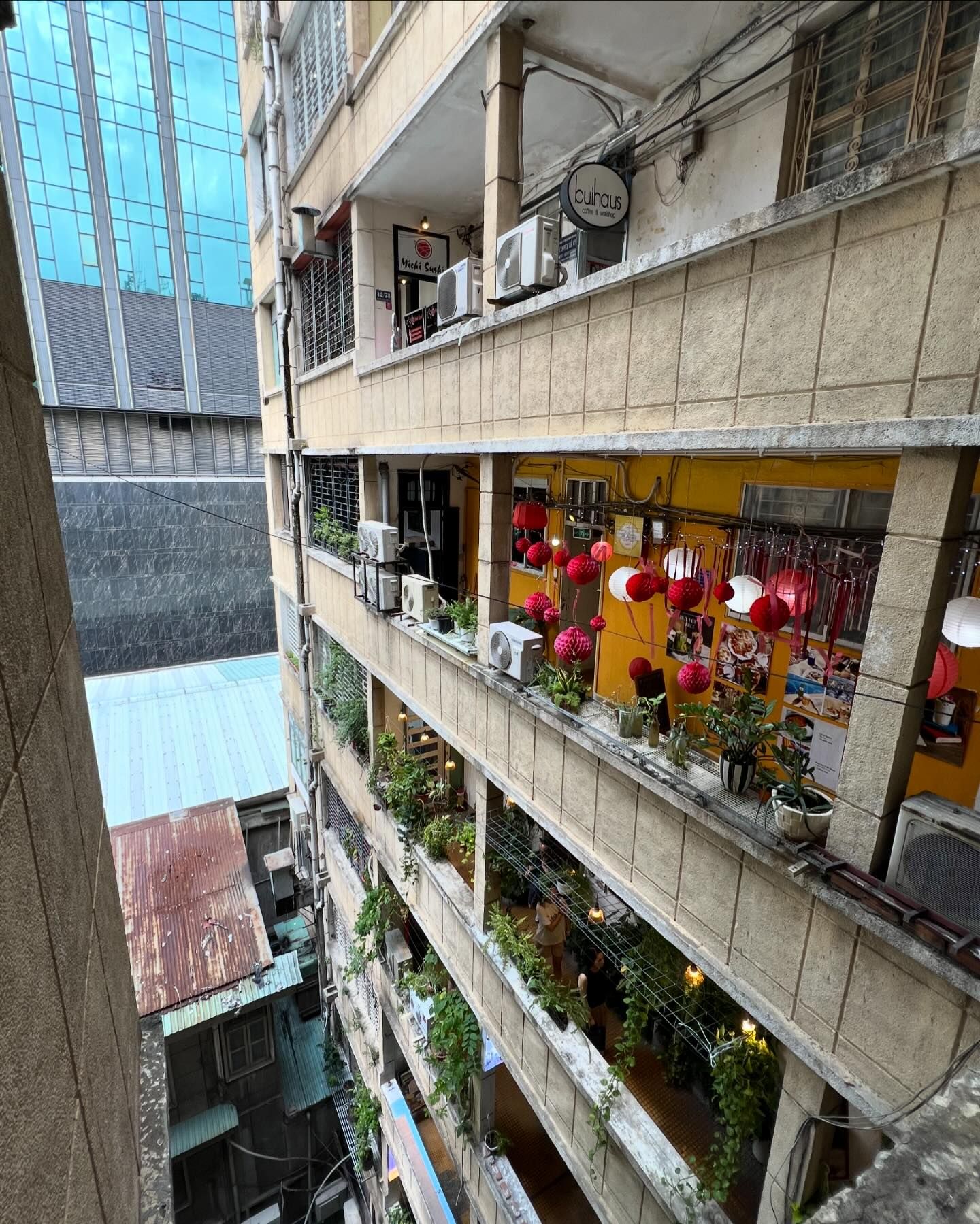 phong cach kien truc hien dai chung cu 42 nguyen hue