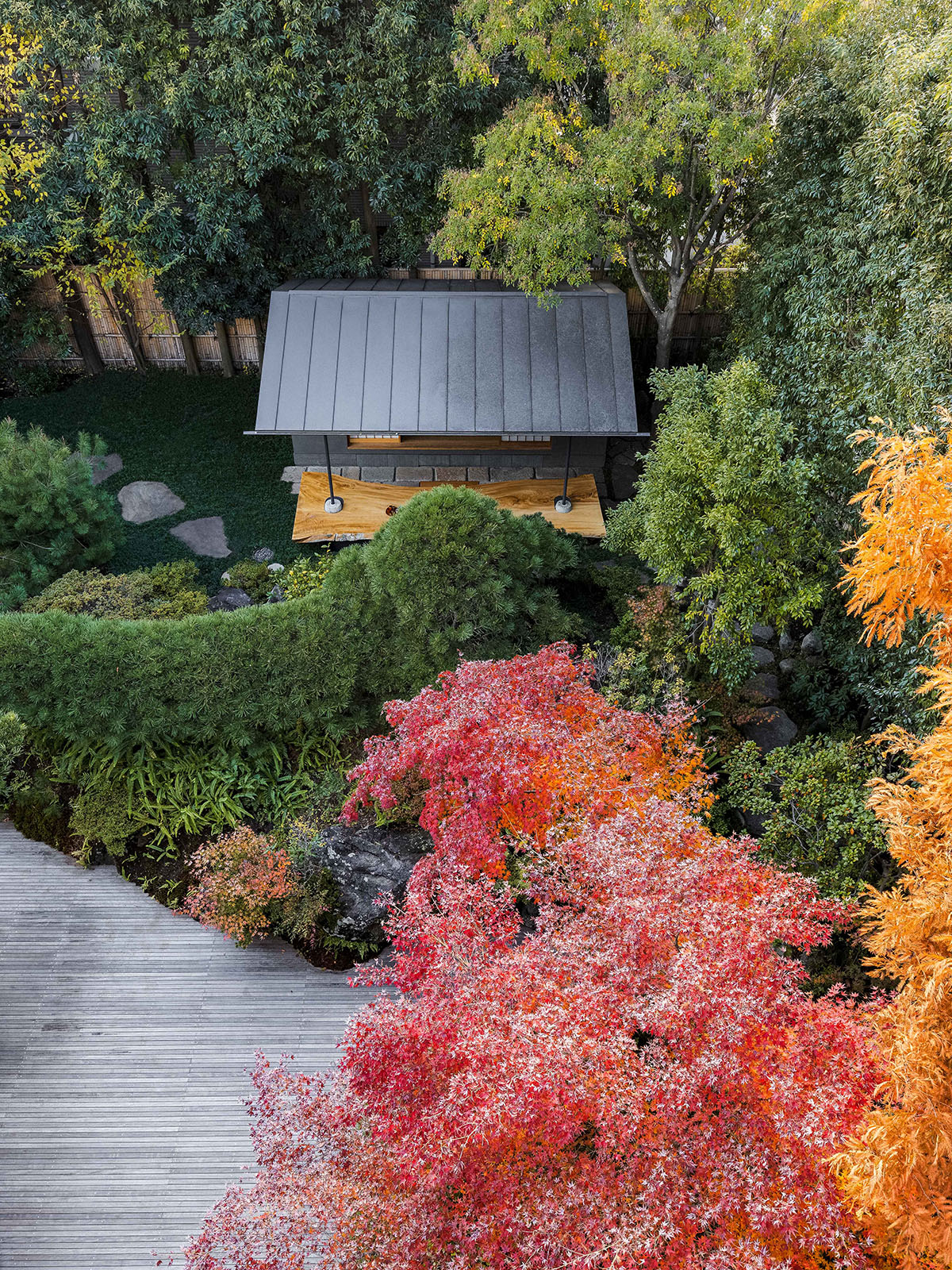 Courtyard S Keiji Ashizawa