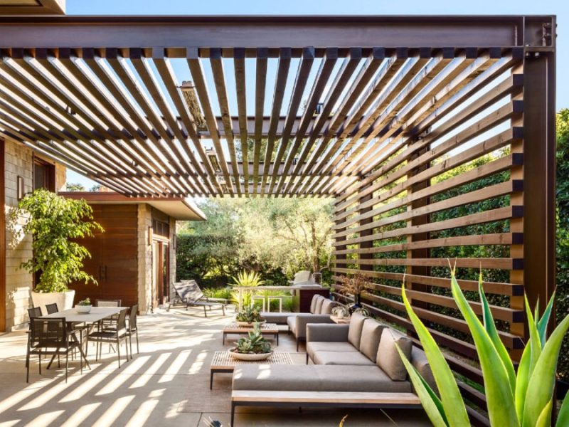 Ưu và nhược của mái che pergola bằng gỗ tự nhiên