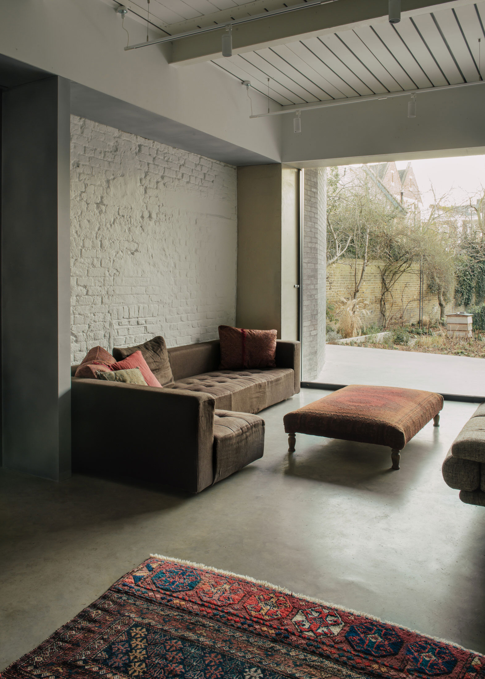 du an ngoi nha North London Wabi-Sabi Nhat Ban McLaren Excell Studio Iro
